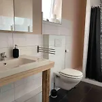 Gesamte Stilvolle Mit Terrasse شقة *