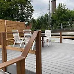 Gesamte Stilvolle Mit Terrasse בילפלד