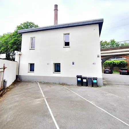 Appartement Gesamte Stilvolle Mit Terrasse