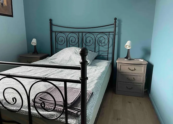 Gesamte Stilvolle Mit Terrasse Апартаменты Билефельд