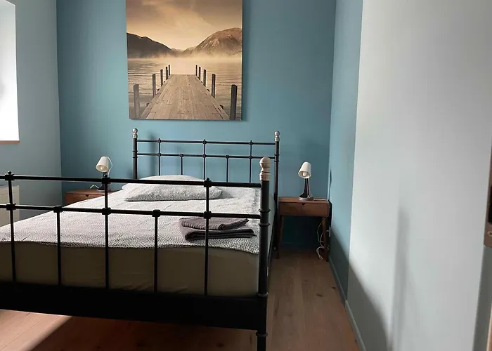 Gesamte Stilvolle Mit Terrasse